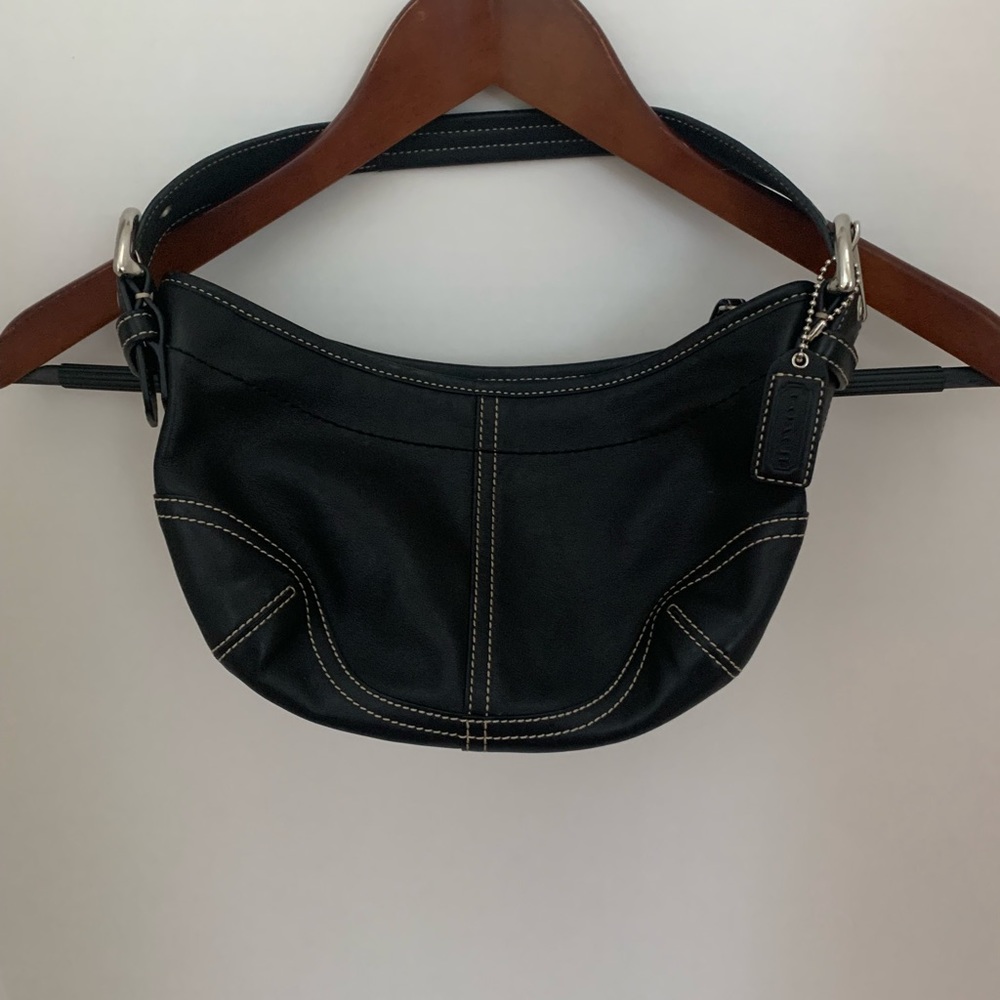 Coach clutch! 11” wide, 6” tall